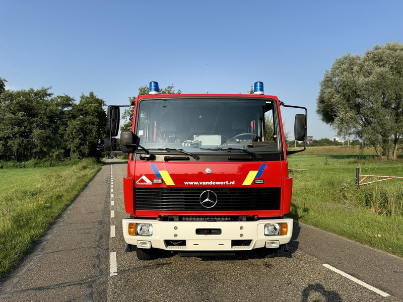 Mercedes-Benz 1124 - Tuletõrjeauto: pilt 3 Mercedes-Benz 1124 - Tuletõrjeauto: pilt 3