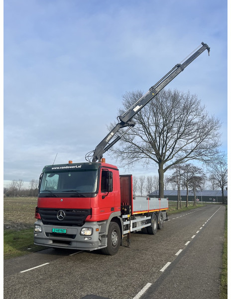 Mercedes-Benz ACTROS 2832 - MKG HKL140 - automaat - EURO5 -lift/stuur as - 600dkm - 2006 - Madelveok/ Platvormveok, Kraanaga veoauto: pilt 2 Mercedes-Benz ACTROS 2832 - MKG HKL140 - automaat - EURO5 -lift/stuur as - 600dkm - 2006 - Madelveok/ Platvormveok, Kraanaga veoauto: pilt 2