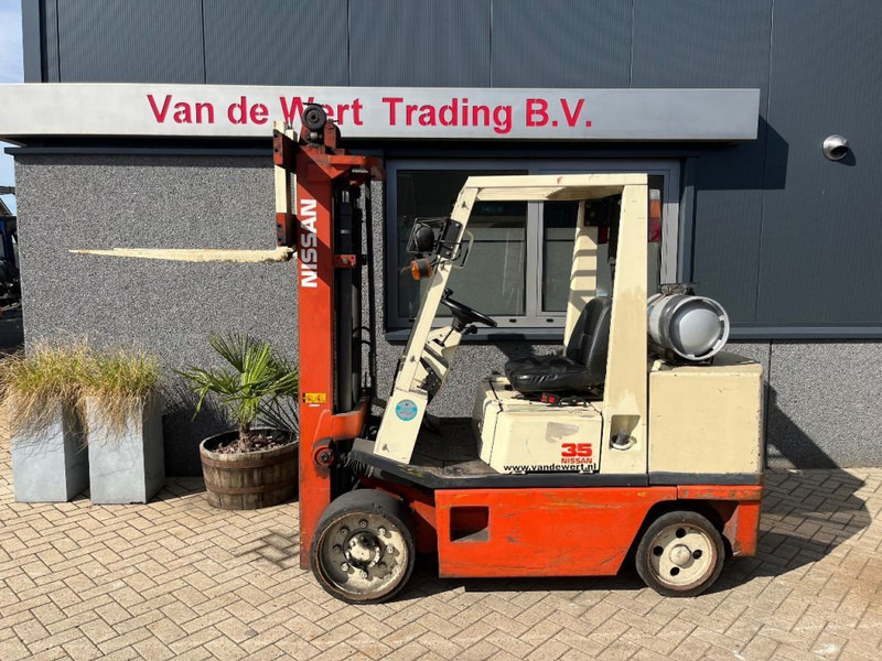 Nissan FG35U heftruck dulpo310 freelift 3e functie LPG COMPACT - Gaasitõstuk: pilt 3 Nissan FG35U heftruck dulpo310 freelift 3e functie LPG COMPACT - Gaasitõstuk: pilt 3