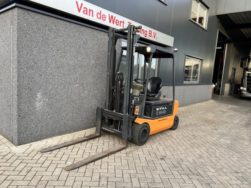 Still R20-20P Heftruck Still R20-20P Duplo 340 freelift/sideshift elektrisch 2006 Accu 2014 - Elektritõstuk: pilt 4 Still R20-20P Heftruck Still R20-20P Duplo 340 freelift/sideshift elektrisch 2006 Accu 2014 - Elektritõstuk: pilt 4
