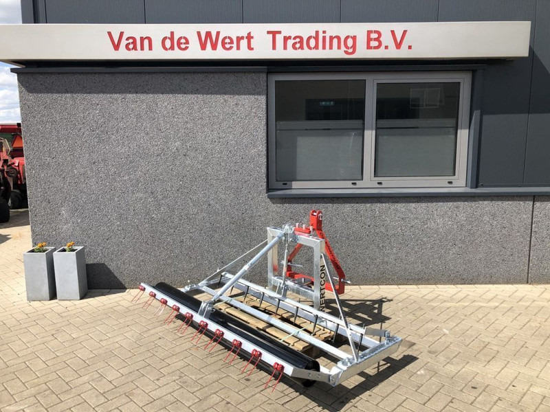 Wertcon PISTESLEEP PRO Manegevlakker / Bodemvlakker / trac-master 200CM - Maaharimisseadmed: pilt 1 Wertcon PISTESLEEP PRO Manegevlakker / Bodemvlakker / trac-master 200CM - Maaharimisseadmed: pilt 1