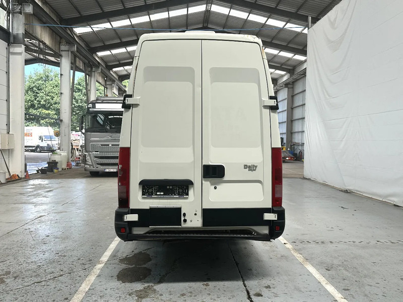 Iveco Daily 35C13 AIRCO / MOTORPROBLEEM -PROBLEME DE MOTEUR - Kaubik: pilt 4 Iveco Daily 35C13 AIRCO / MOTORPROBLEEM -PROBLEME DE MOTEUR - Kaubik: pilt 4