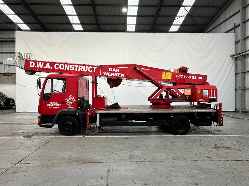 MAN 8.136 L84F / 119257 km - Kraanaga veoauto: pilt 2 MAN 8.136 L84F / 119257 km - Kraanaga veoauto: pilt 2