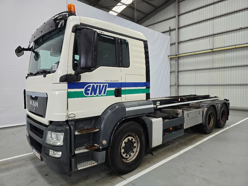 MAN TGS 26.440 6x4 / EURO 5 / AIRCO - Kabiinišassiiga veoauto: pilt 1 MAN TGS 26.440 6x4 / EURO 5 / AIRCO - Kabiinišassiiga veoauto: pilt 1