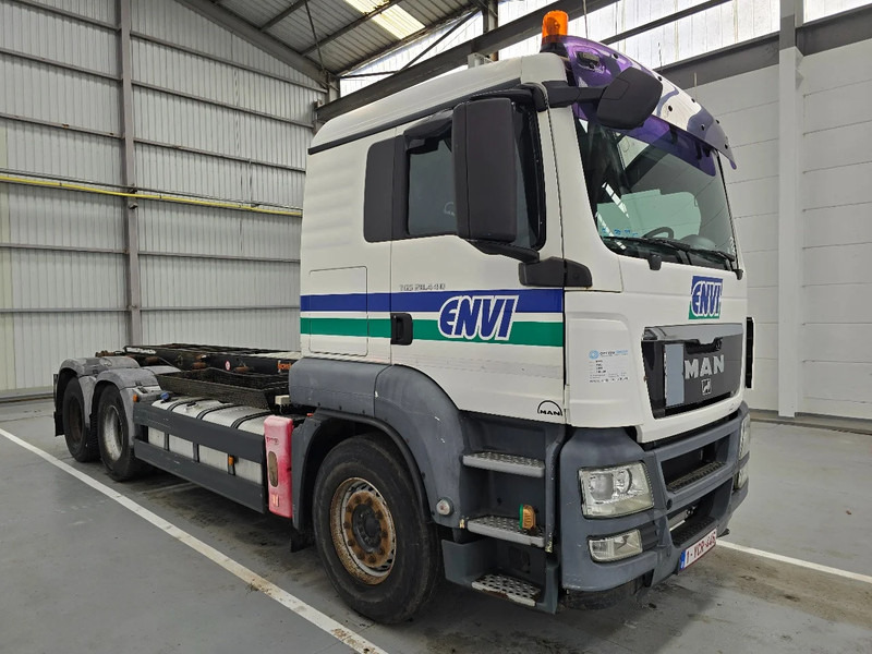 MAN TGS 28.440 6x2 / EURO 5 / AIRCO / LIFTAS / 10 roues - 10 tyres - Kabiinišassiiga veoauto: pilt 3 MAN TGS 28.440 6x2 / EURO 5 / AIRCO / LIFTAS / 10 roues - 10 tyres - Kabiinišassiiga veoauto: pilt 3