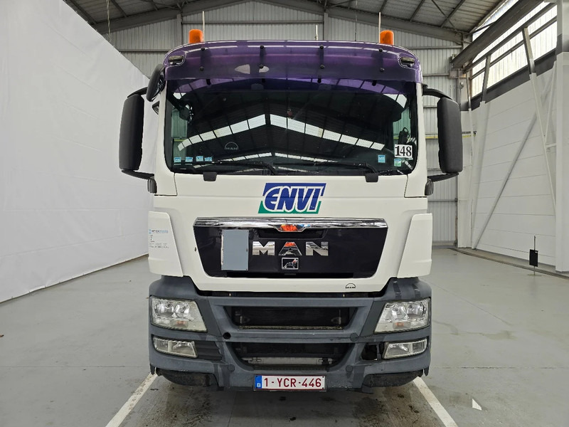 MAN TGS 28.440 6x2 / EURO 5 / AIRCO / LIFTAS / 10 roues - 10 tyres - Kabiinišassiiga veoauto: pilt 2 MAN TGS 28.440 6x2 / EURO 5 / AIRCO / LIFTAS / 10 roues - 10 tyres - Kabiinišassiiga veoauto: pilt 2