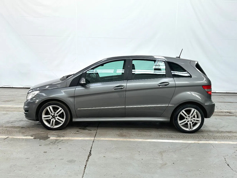Mercedes-Benz B-Klasse 180 CDI - Sedaan: pilt 2 Mercedes-Benz B-Klasse 180 CDI - Sedaan: pilt 2