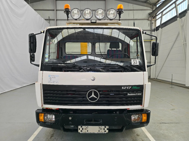 Mercedes-Benz E 1217 - BR 9 / LAMMES - BLATT - SPRING / EFFER KRAAN / DHOLLANDIA - Madelveok/ Platvormveok, Kraanaga veoauto: pilt 2 Mercedes-Benz E 1217 - BR 9 / LAMMES - BLATT - SPRING / EFFER KRAAN / DHOLLANDIA - Madelveok/ Platvormveok, Kraanaga veoauto: pilt 2