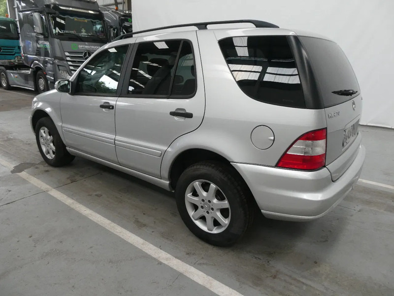 Mercedes-Benz M-Klasse ML 270 CDI 4x4 - Maastur: pilt 3 Mercedes-Benz M-Klasse ML 270 CDI 4x4 - Maastur: pilt 3