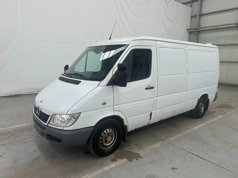Mercedes-Benz Sprinter 316 EURO 3 - Väike kaubik: pilt 1 Mercedes-Benz Sprinter 316 EURO 3 - Väike kaubik: pilt 1
