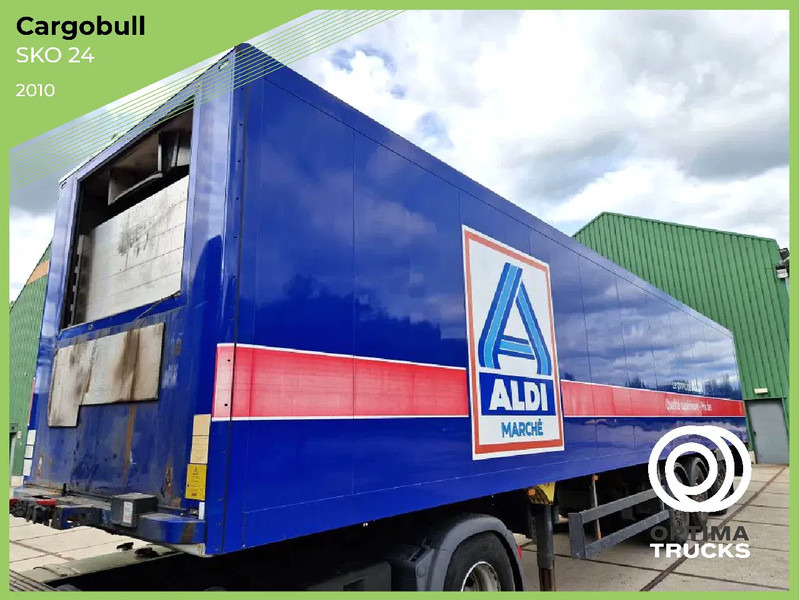 Schmitz Cargobull SKO 24 - Furgoonpoolhaagis: pilt 1 Schmitz Cargobull SKO 24 - Furgoonpoolhaagis: pilt 1