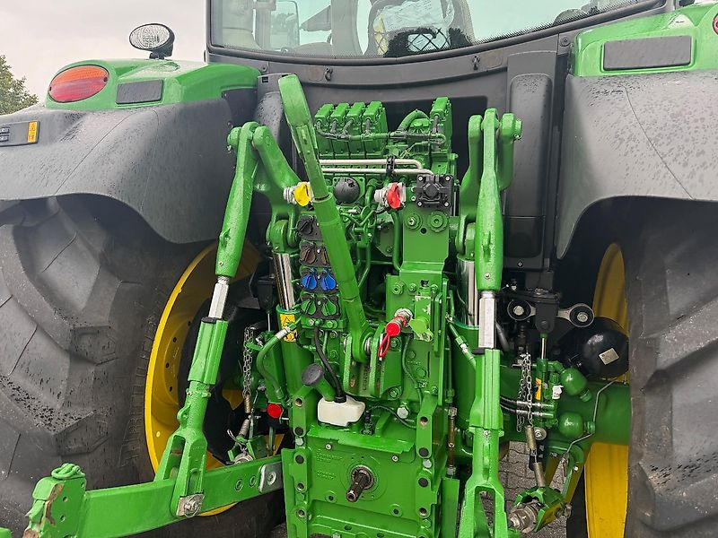 John Deere 6R155 AP 50KM COMMAND-PRO G5-PLUS 2024 999 UUR!!! - Traktor: pilt 4 John Deere 6R155 AP 50KM COMMAND-PRO G5-PLUS 2024 999 UUR!!! - Traktor: pilt 4