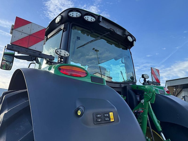 John Deere 6R195 AP 50KM COMMAND-PRO 2023 1490 UUR!!! - Traktor: pilt 5 John Deere 6R195 AP 50KM COMMAND-PRO 2023 1490 UUR!!! - Traktor: pilt 5