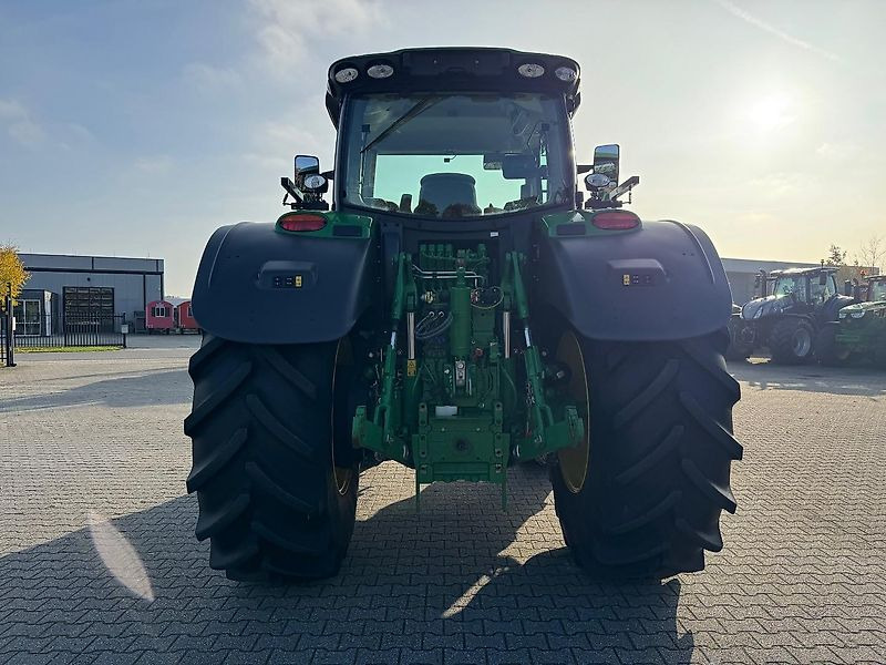 John Deere 6R195 AP 50KM COMMAND-PRO G5-PLUS 2024 705 UUR!!! - Traktor: pilt 3 John Deere 6R195 AP 50KM COMMAND-PRO G5-PLUS 2024 705 UUR!!! - Traktor: pilt 3