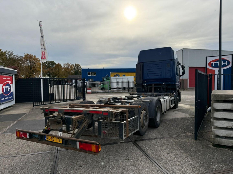 Iveco AS260S46Y/FP-CM Retarder 441.500 km German BDF 6x2 - Kabiinišassiiga veoauto: pilt 3 Iveco AS260S46Y/FP-CM Retarder 441.500 km German BDF 6x2 - Kabiinišassiiga veoauto: pilt 3