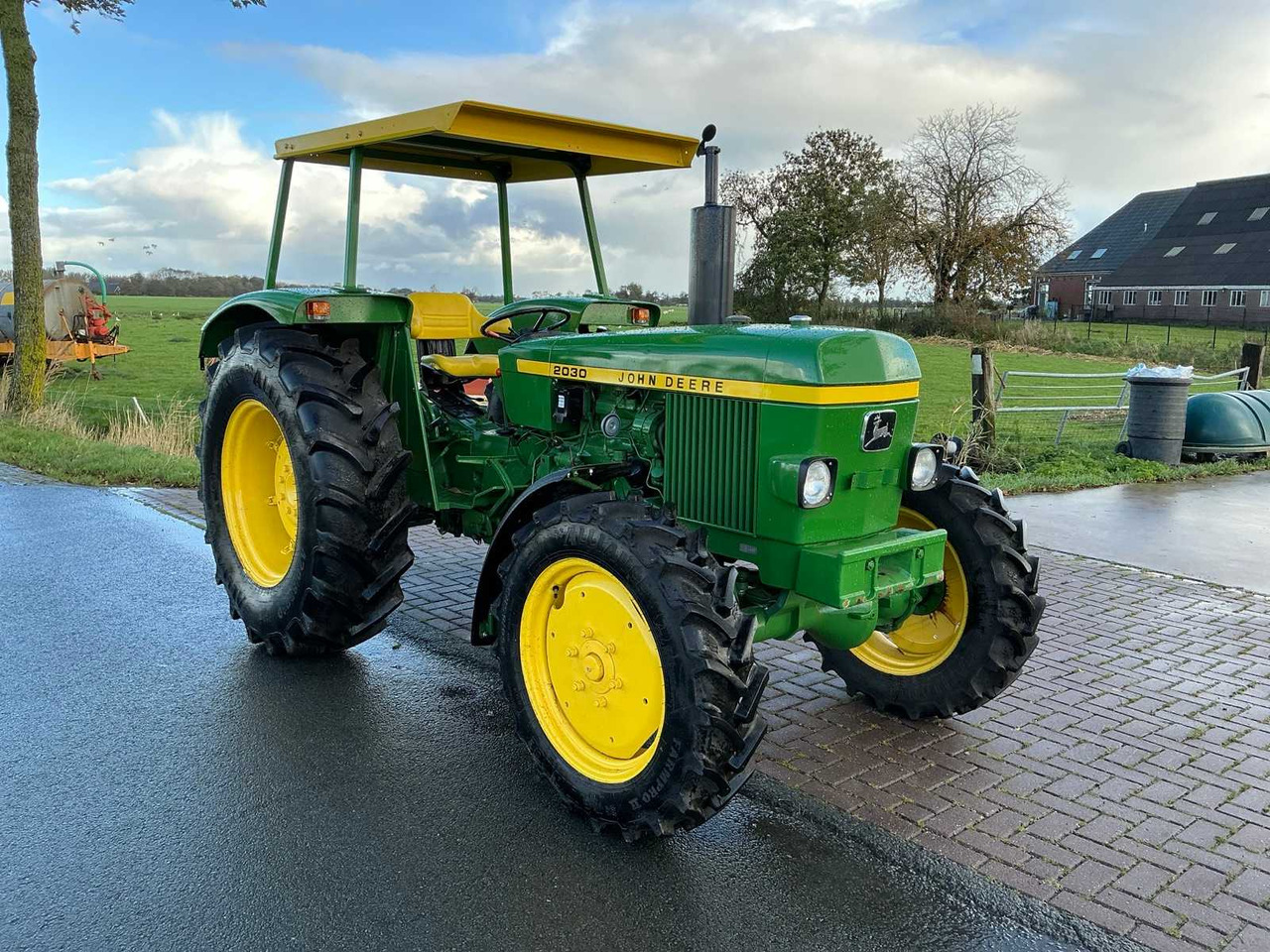 1977 JOHN DEERE 2030S ALL-WHEEL DRIVE FARM TRACTOR - Traktor: pilt 5 1977 JOHN DEERE 2030S ALL-WHEEL DRIVE FARM TRACTOR - Traktor: pilt 5