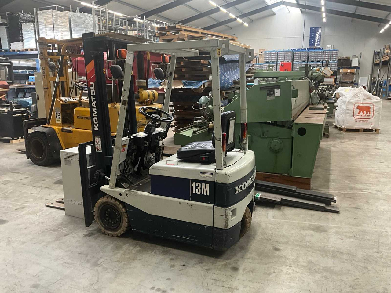 1991 KOMATSU FB13M-2 FORKLIFT - Kahveltõstuk: pilt 3 1991 KOMATSU FB13M-2 FORKLIFT - Kahveltõstuk: pilt 3