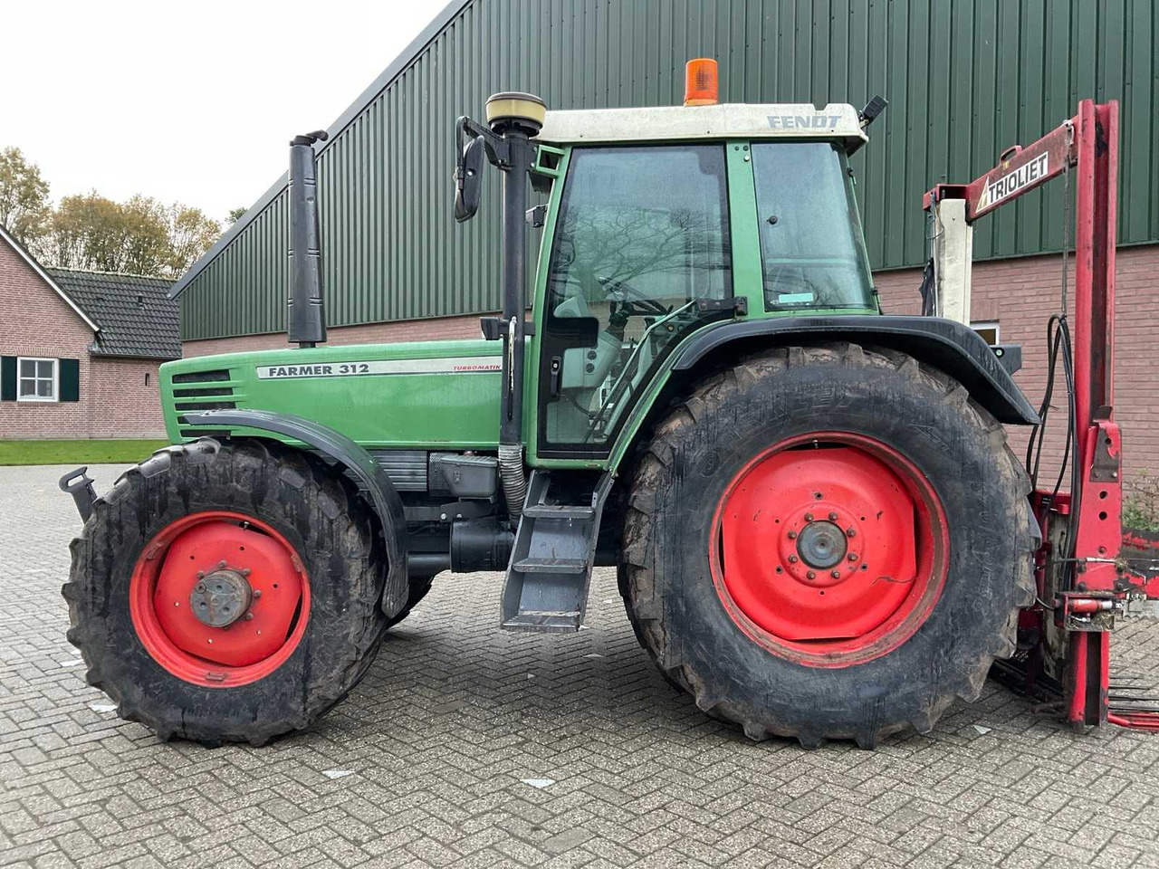 1994 FENDT FARMER 312 TURBOMATIK ALL-WHEEL DRIVE FARM TRACTOR - Traktor: pilt 2 1994 FENDT FARMER 312 TURBOMATIK ALL-WHEEL DRIVE FARM TRACTOR - Traktor: pilt 2