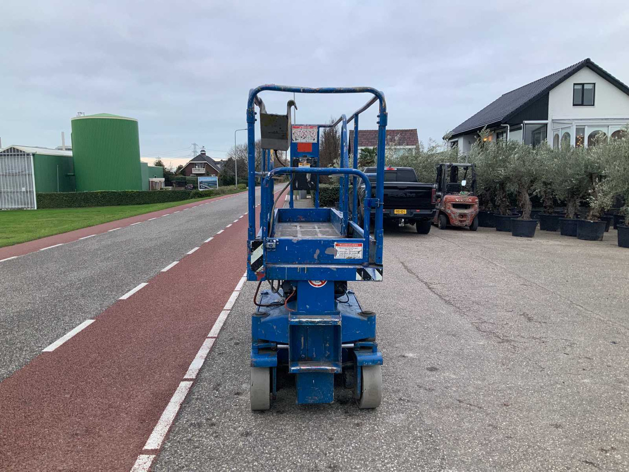 1999 UPRIGHT SL20 AERIAL PLATFORM - Platvorm: pilt 4 1999 UPRIGHT SL20 AERIAL PLATFORM - Platvorm: pilt 4