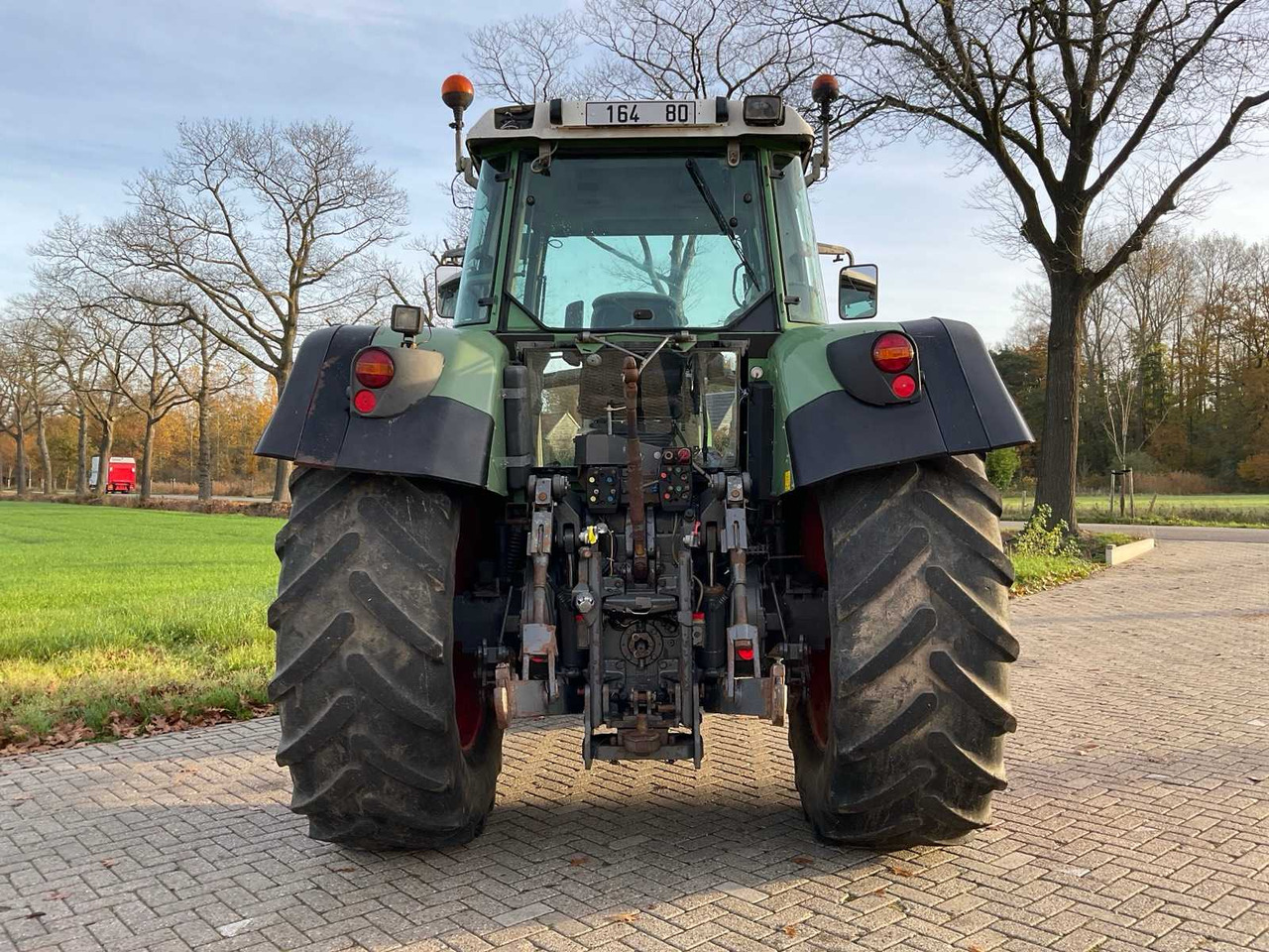 2004 FENDT 916 VARIO TMS ALL-WHEEL DRIVE AGRICULTURAL TRACTOR - Traktor: pilt 4 2004 FENDT 916 VARIO TMS ALL-WHEEL DRIVE AGRICULTURAL TRACTOR - Traktor: pilt 4