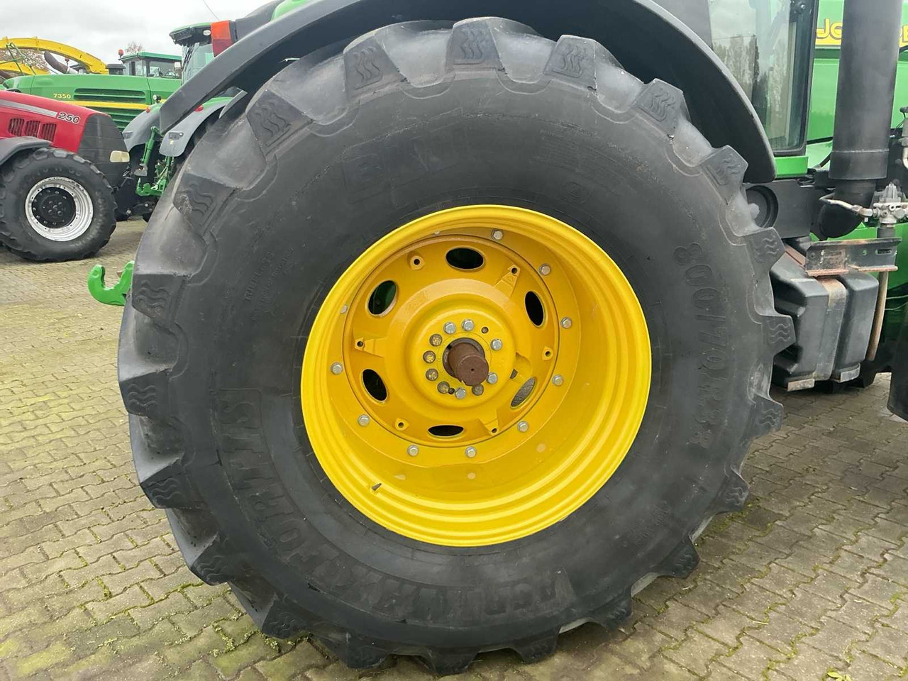 Traktor 2004 JOHN DEERE 7920 ALL-WHEEL DRIVE FARM TRACTOR: pilt 9