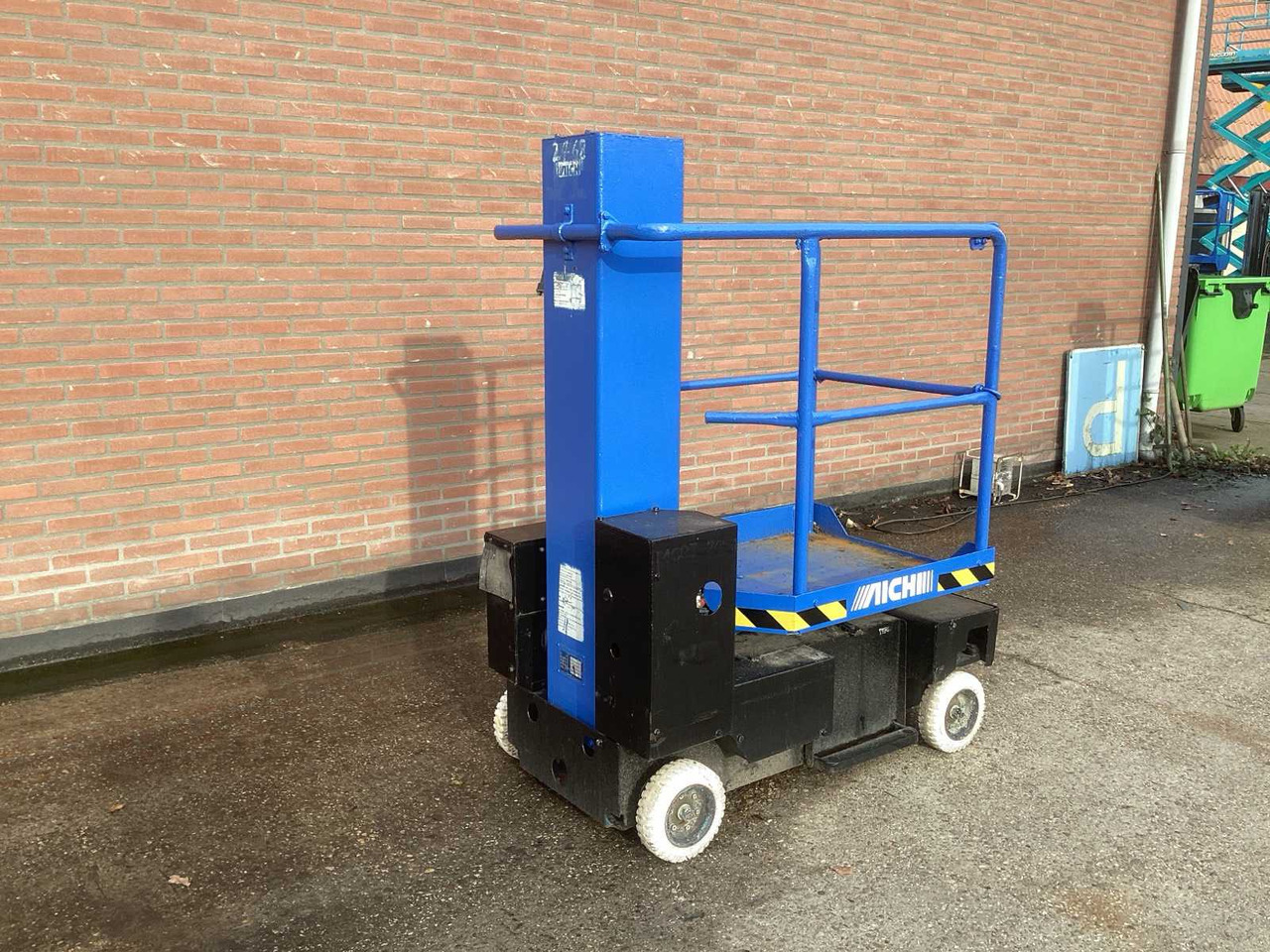 2008 AICHI SV 04 B AERIAL PLATFORM - Platvorm: pilt 4 2008 AICHI SV 04 B AERIAL PLATFORM - Platvorm: pilt 4