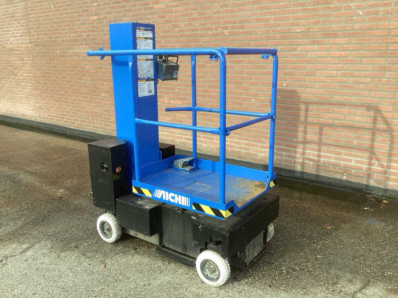 2008 AICHI SV 04 B AERIAL PLATFORM - Platvorm: pilt 3 2008 AICHI SV 04 B AERIAL PLATFORM - Platvorm: pilt 3