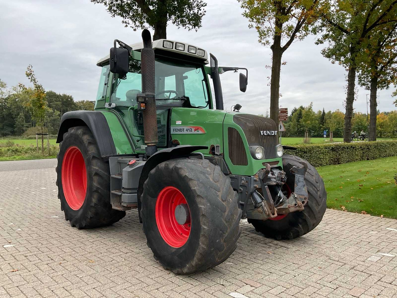 2008 FENDT 412 VARIO TMS ALL-WHEEL DRIVE AGRICULTURAL TRACTOR - Traktor: pilt 3 2008 FENDT 412 VARIO TMS ALL-WHEEL DRIVE AGRICULTURAL TRACTOR - Traktor: pilt 3