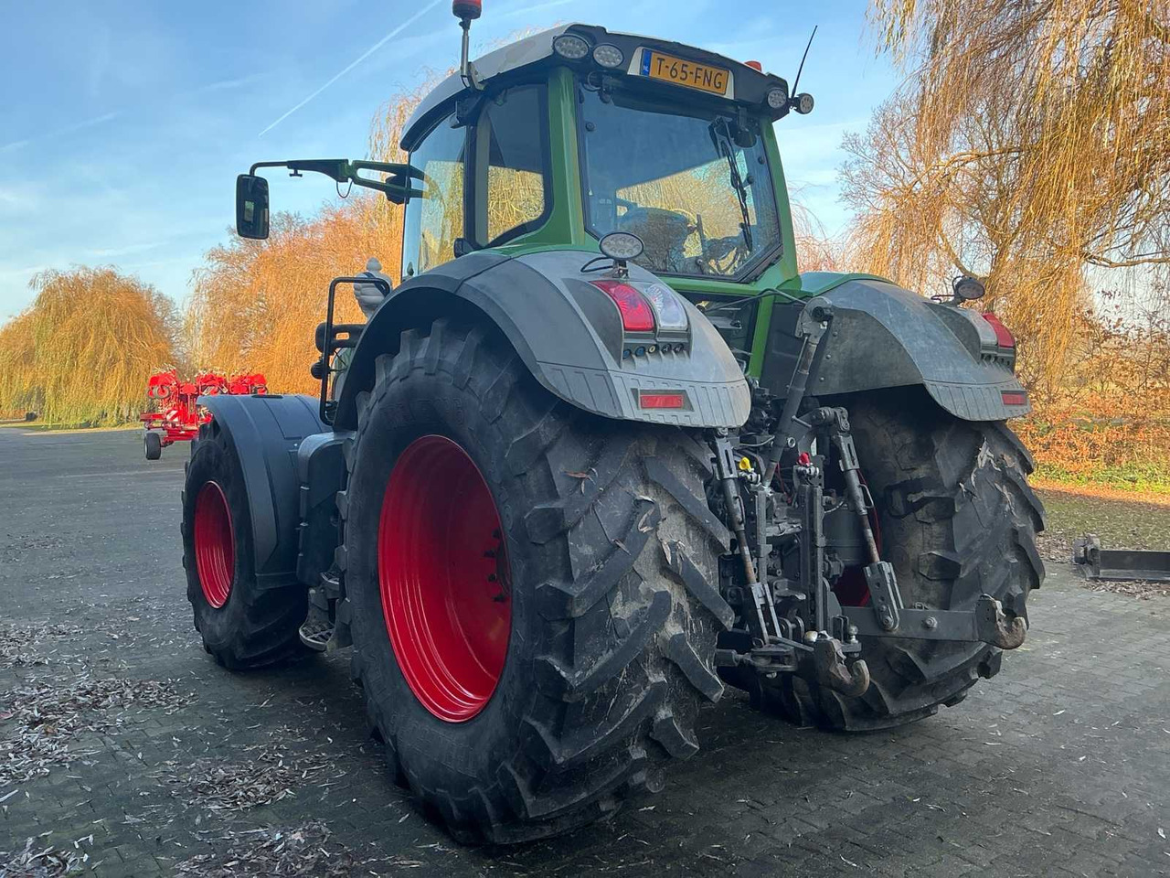2008 FENDT 924 VARIO ALL-WHEEL DRIVE FARM TRACTOR - Traktor: pilt 3 2008 FENDT 924 VARIO ALL-WHEEL DRIVE FARM TRACTOR - Traktor: pilt 3