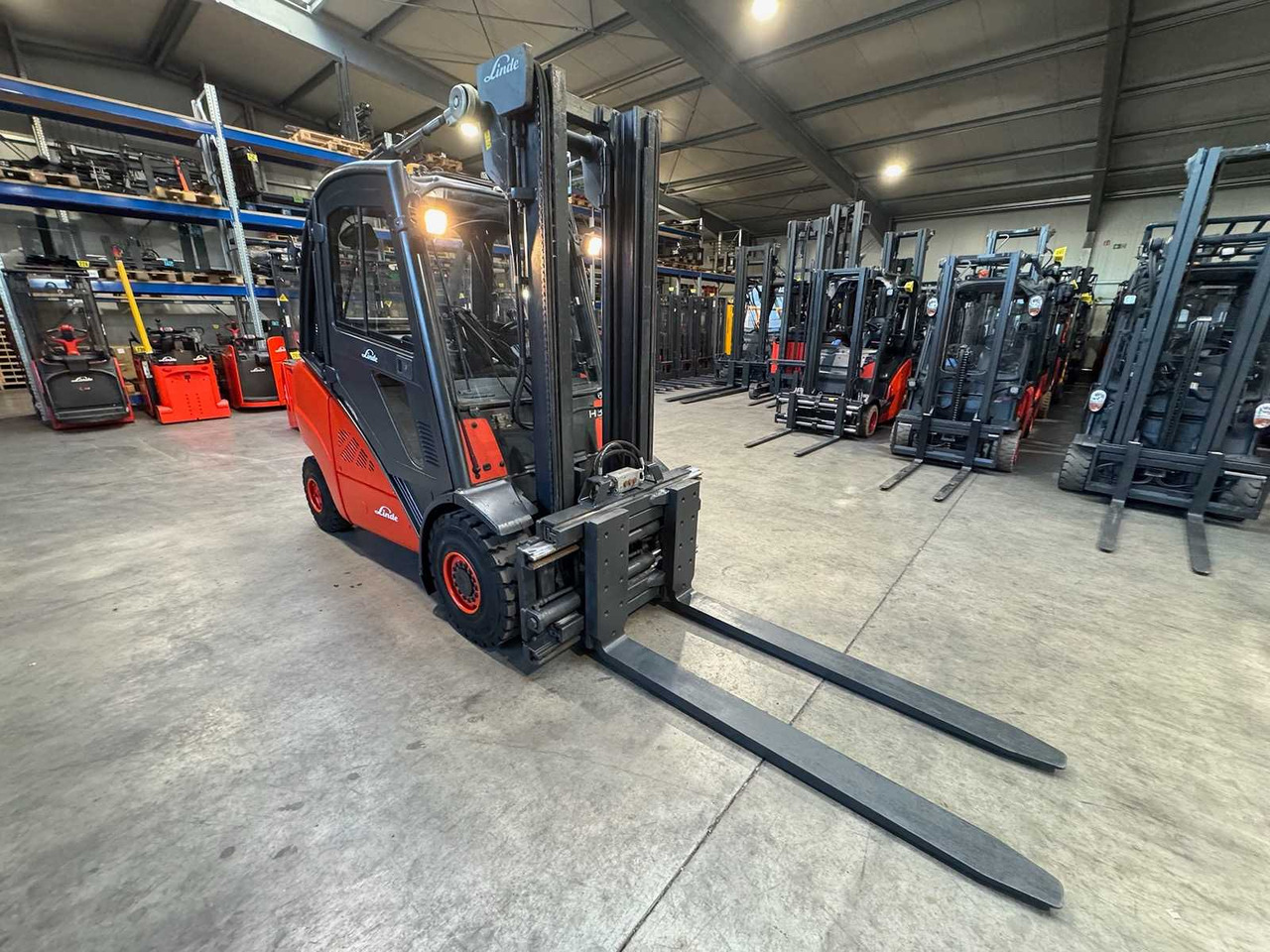 Kahveltõstuk 2008 SERVICE + UVV 01/2026 LINDE H35T 3.500KG 3.+4. VALVE WIDER 148CM FORK ADJUSTER GAS FORKLIFT FORKLIFT 10.543 HOURS: pilt 7 Kahveltõstuk 2008 SERVICE + UVV 01/2026 LINDE H35T 3.500KG 3.+4. VALVE WIDER 148CM FORK ADJUSTER GAS FORKLIFT FORKLIFT 10.543 HOURS: pilt 7