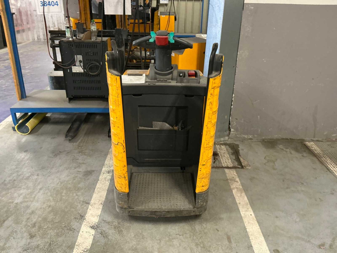 2009 JUNGHEINRICH FORKLIFT - Kahveltõstuk: pilt 3 2009 JUNGHEINRICH FORKLIFT - Kahveltõstuk: pilt 3