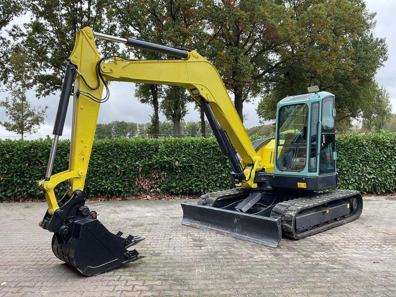 2015 YANMAR VIO80 MIDI EXCAVATOR - Ekskavaator: pilt 1 2015 YANMAR VIO80 MIDI EXCAVATOR - Ekskavaator: pilt 1