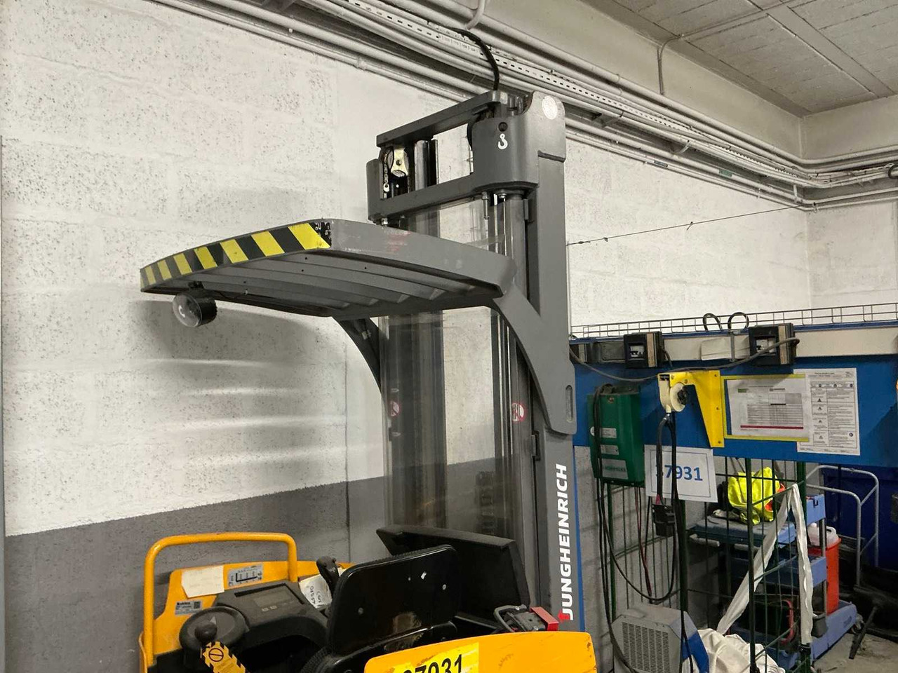 2016 JUNGHEINRICH ESC 316Z FORKLIFT - Kahveltõstuk: pilt 2 2016 JUNGHEINRICH ESC 316Z FORKLIFT - Kahveltõstuk: pilt 2