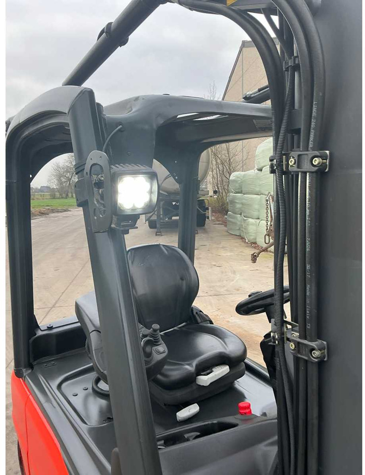 Kahveltõstuk 2017 LINDE E20PL-02 FORKLIFT: pilt 44