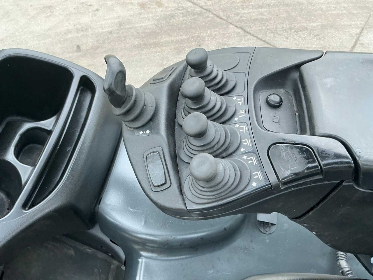 Kahveltõstuk 2017 LINDE E20PL-02 FORKLIFT: pilt 29