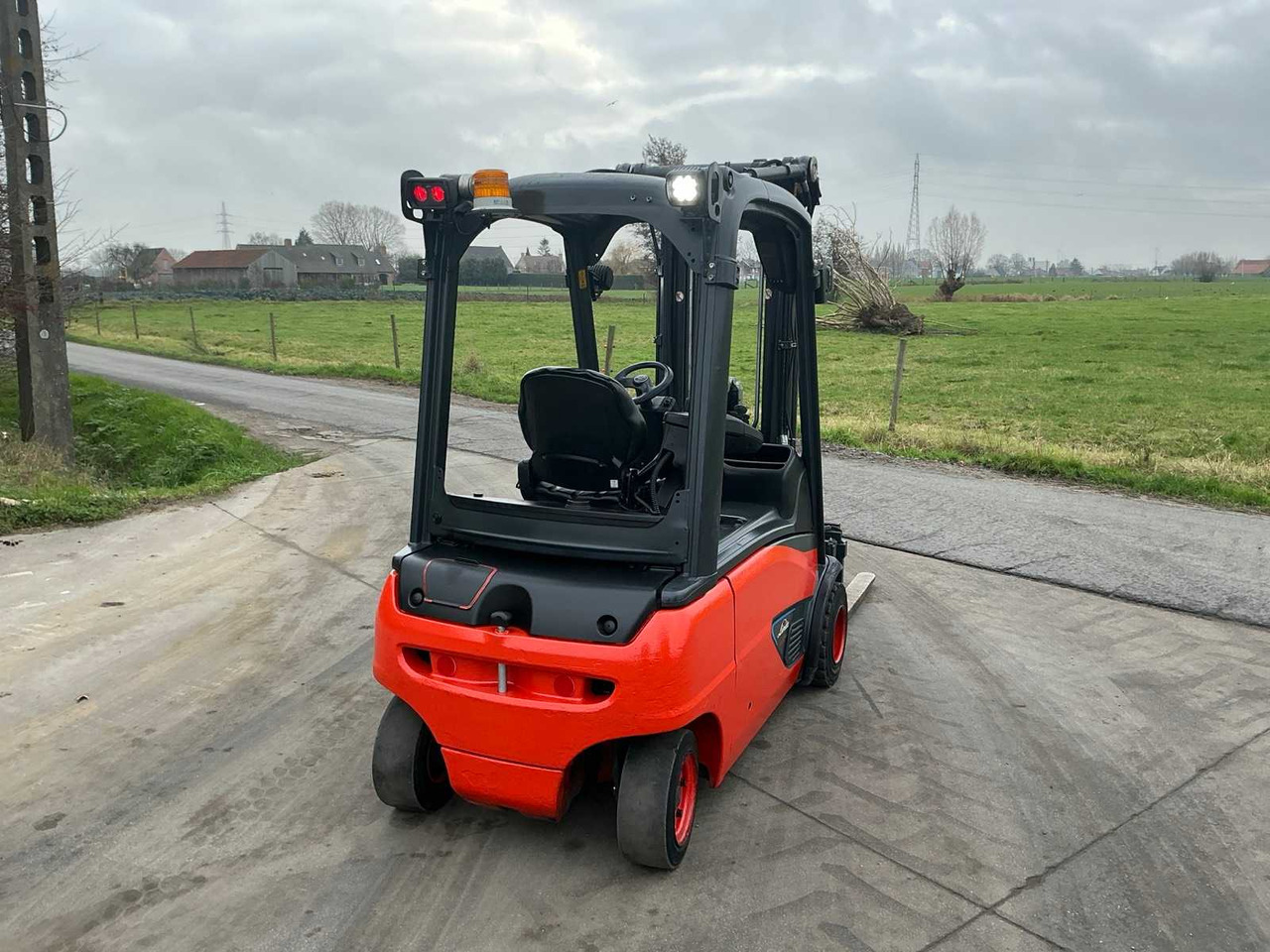Kahveltõstuk 2017 LINDE E20PL-02 FORKLIFT: pilt 13