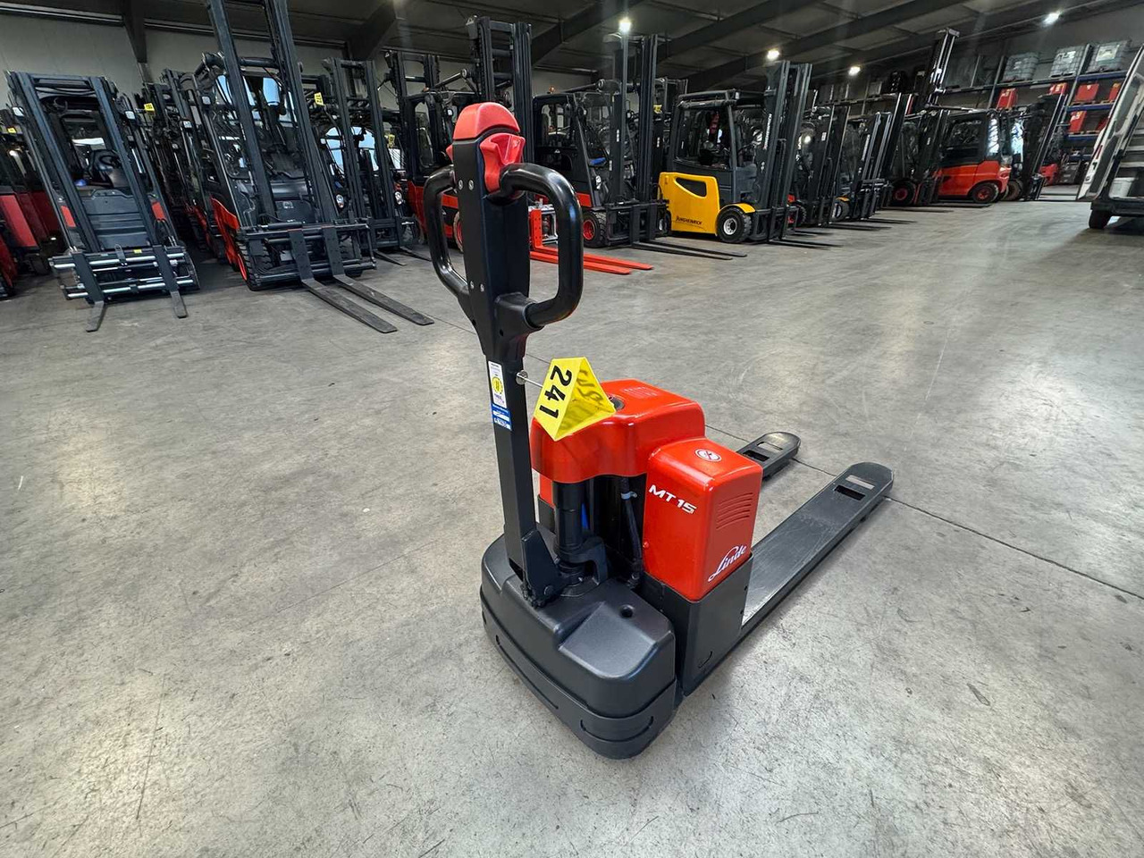 2018 SERVICE +UVV 12/2026 LINDE MT15 1.500KG PALLET TRUCK ANT STACKER - Kahveltõstuk: pilt 4 2018 SERVICE +UVV 12/2026 LINDE MT15 1.500KG PALLET TRUCK ANT STACKER - Kahveltõstuk: pilt 4