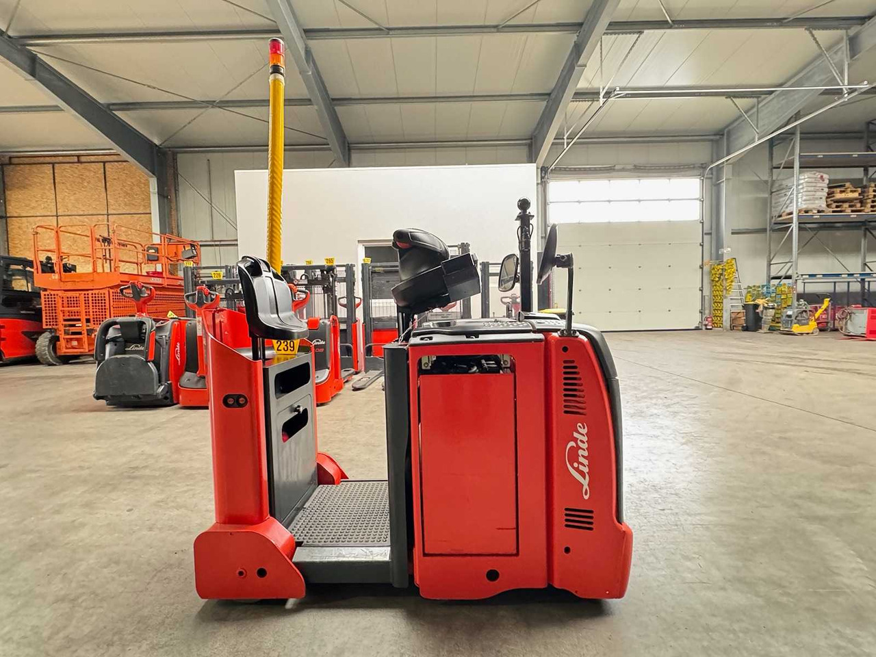 2019 SERVICE + UVV 06/2026 LINDE P50C 5.000KG TRACTOR 285 HOURS 500AH BATTERY - Kahveltõstuk: pilt 1 2019 SERVICE + UVV 06/2026 LINDE P50C 5.000KG TRACTOR 285 HOURS 500AH BATTERY - Kahveltõstuk: pilt 1
