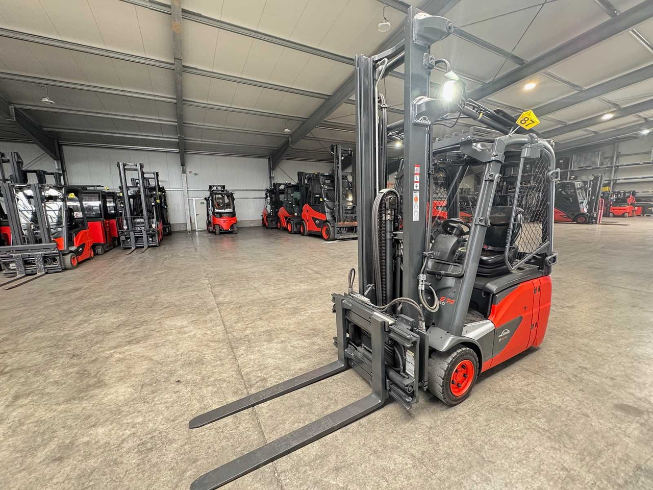2020 SERVICE + UVV 07/2026 LINDE E14-02 EVO 1,400KG 3RD + 4TH VALVE FORK ADJUSTER FREE LIFT 11,848 HOURS - Kahveltõstuk: pilt 1 2020 SERVICE + UVV 07/2026 LINDE E14-02 EVO 1,400KG 3RD + 4TH VALVE FORK ADJUSTER FREE LIFT 11,848 HOURS - Kahveltõstuk: pilt 1