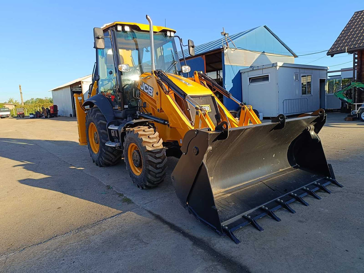 2025 JCB 3CX BACKHOE LOADER - Ekskavaator-laadur: pilt 1 2025 JCB 3CX BACKHOE LOADER - Ekskavaator-laadur: pilt 1