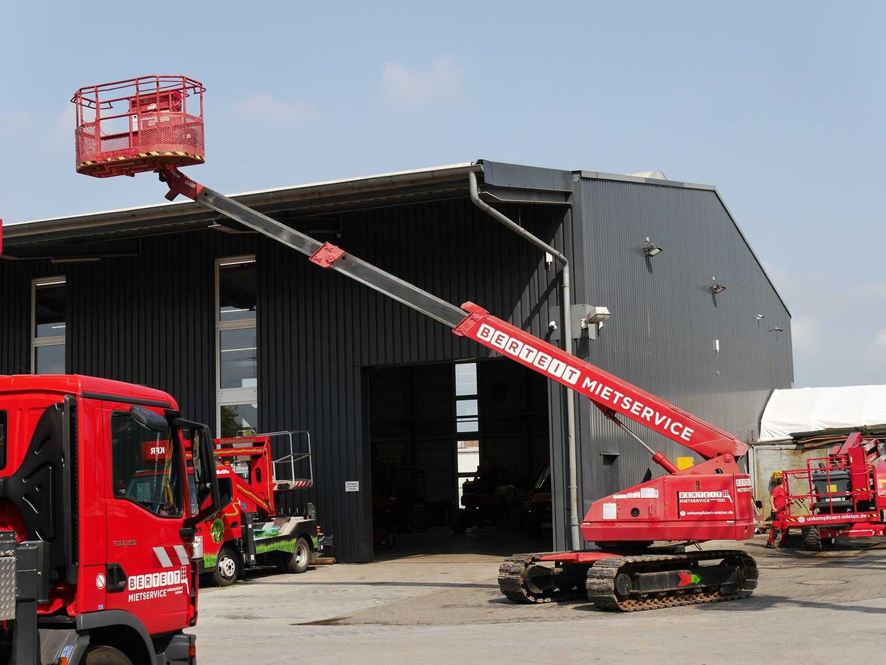 AICHI - SR 123 - AERIAL WORK PLATFORMS - 1998 - Platvorm: pilt 1 AICHI - SR 123 - AERIAL WORK PLATFORMS - 1998 - Platvorm: pilt 1