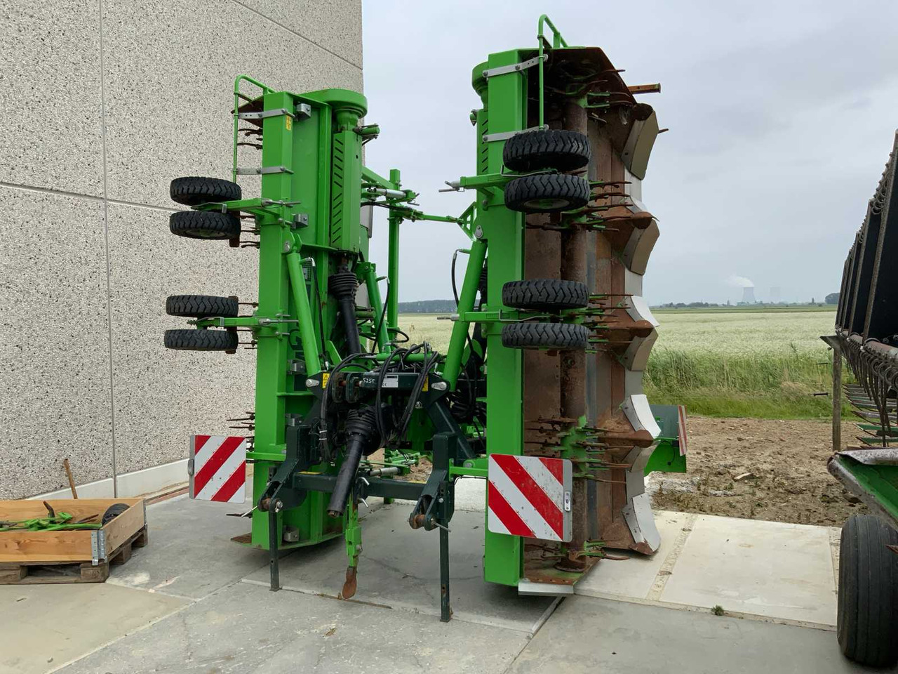 AVG Ge-Force HD 8X75 - Mullafrees: pilt 2 AVG Ge-Force HD 8X75 - Mullafrees: pilt 2