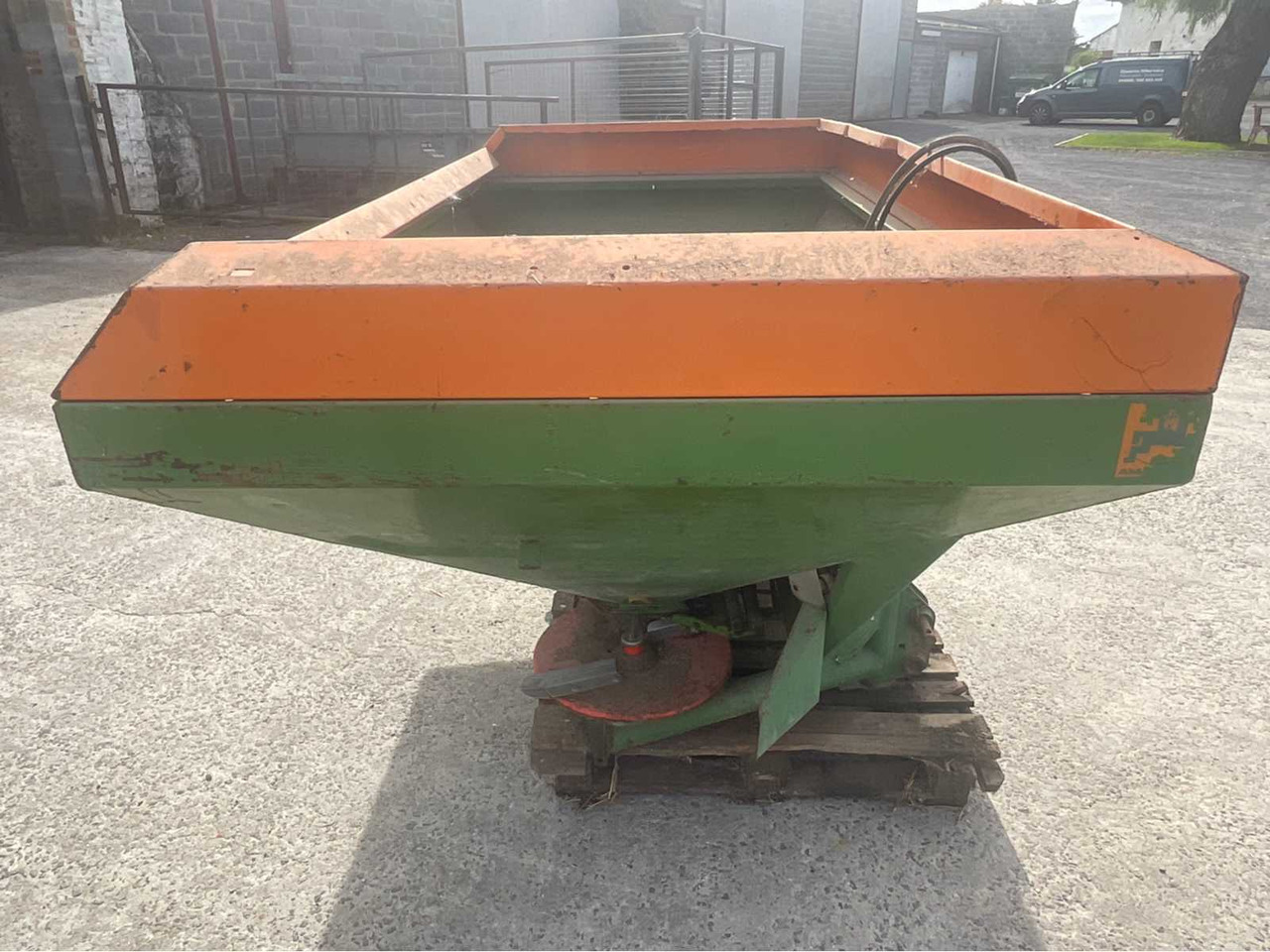 Amazone ZA-U 1501 - Väetiselaoturid: pilt 2 Amazone ZA-U 1501 - Väetiselaoturid: pilt 2