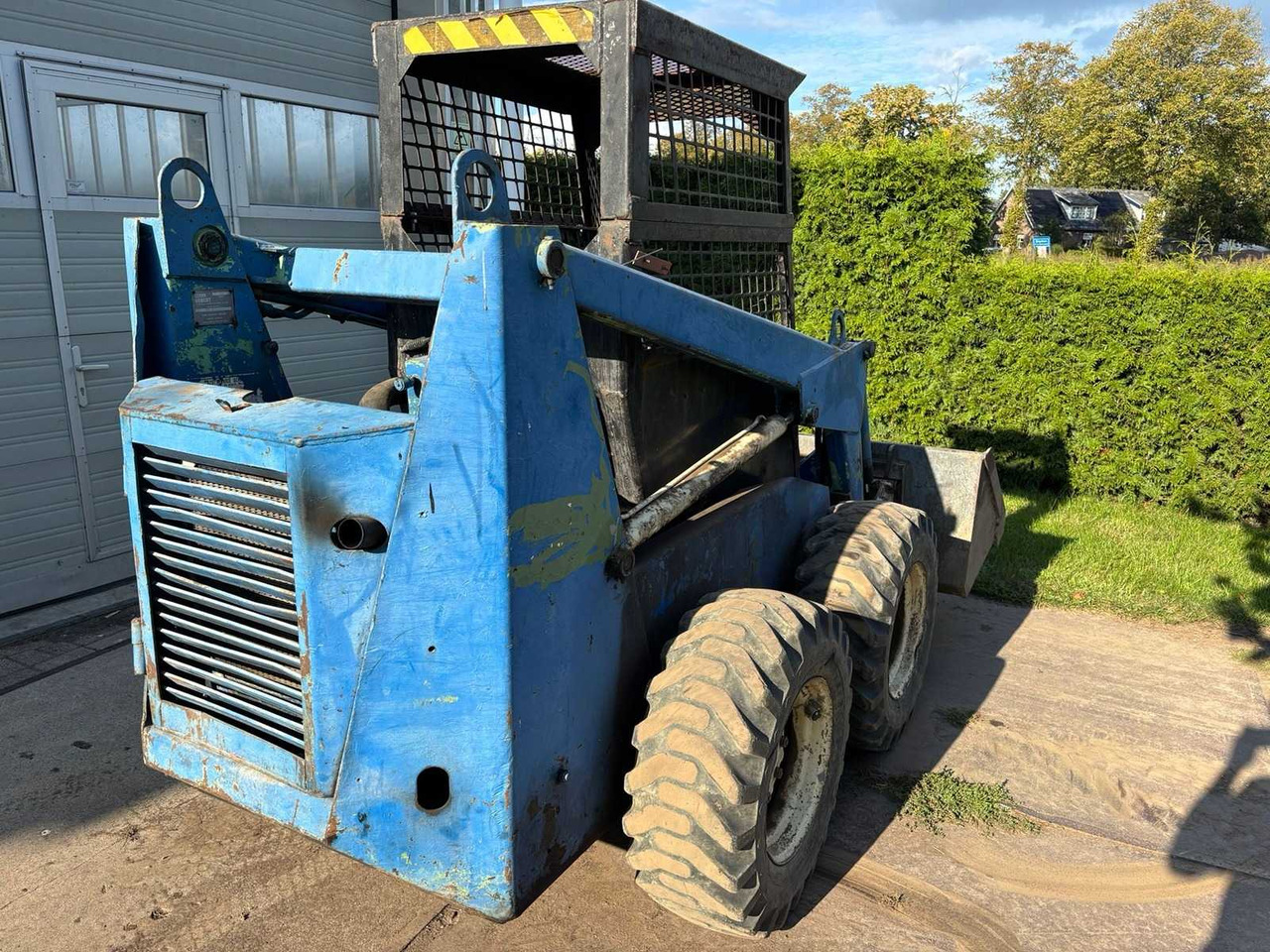 Kompaktroomiklaadur BOBCAT - 825 - SKID STEER LOADER: pilt 9 Kompaktroomiklaadur BOBCAT - 825 - SKID STEER LOADER: pilt 9