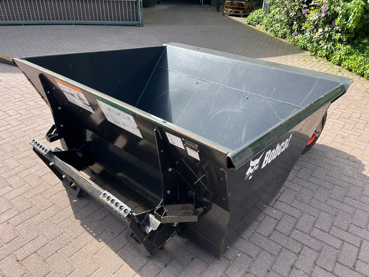 Bobcat 2,5M3 - Miniekskavaator: pilt 3 Bobcat 2,5M3 - Miniekskavaator: pilt 3