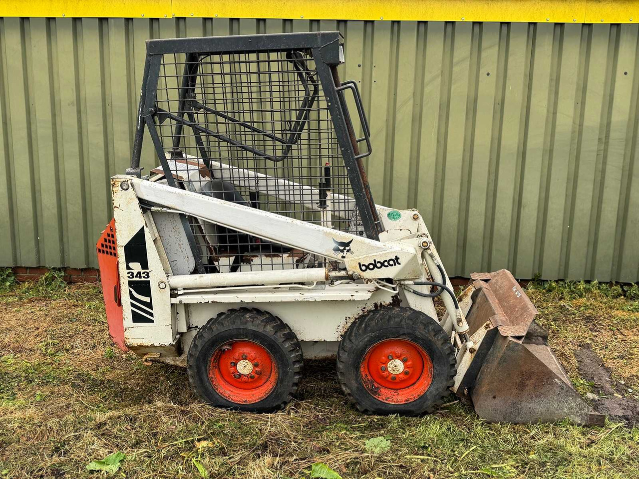 Bobcat 343 Skidsteer - Kompaktlaadur: pilt 2 Bobcat 343 Skidsteer - Kompaktlaadur: pilt 2