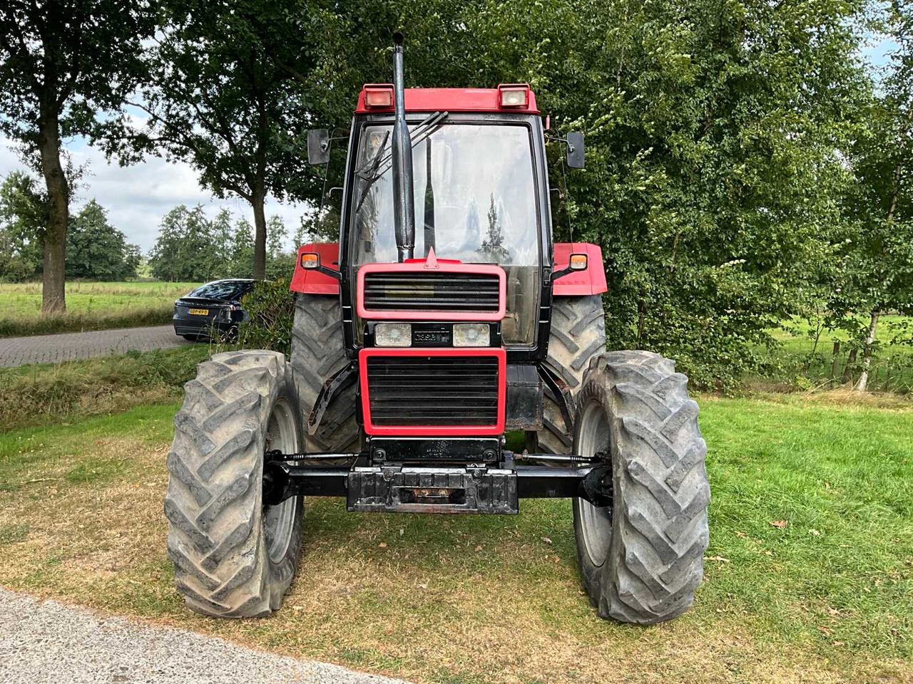 Case IH 1056XL - Traktor: pilt 3 Case IH 1056XL - Traktor: pilt 3