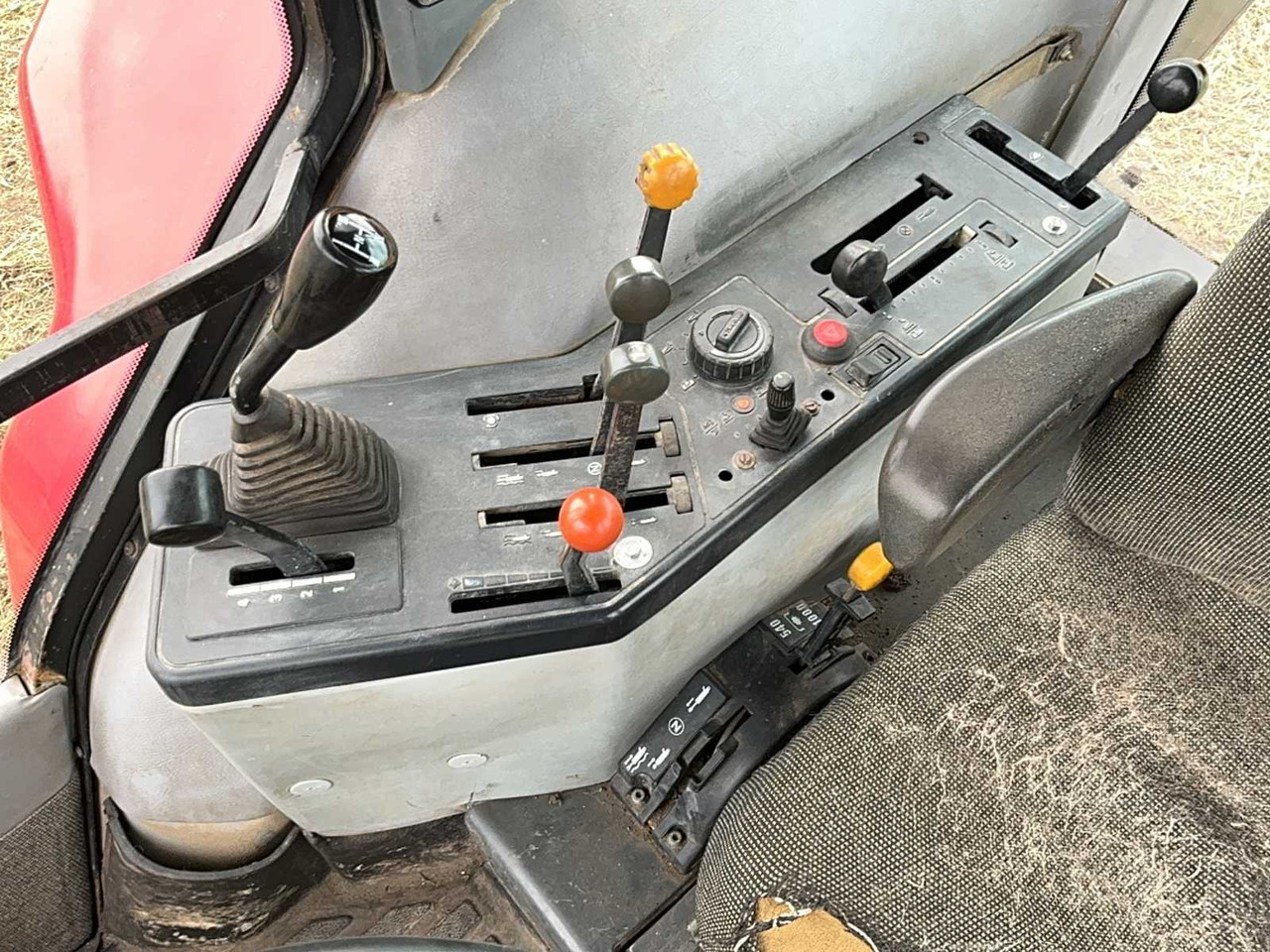 Traktor Case international 5130: pilt 25