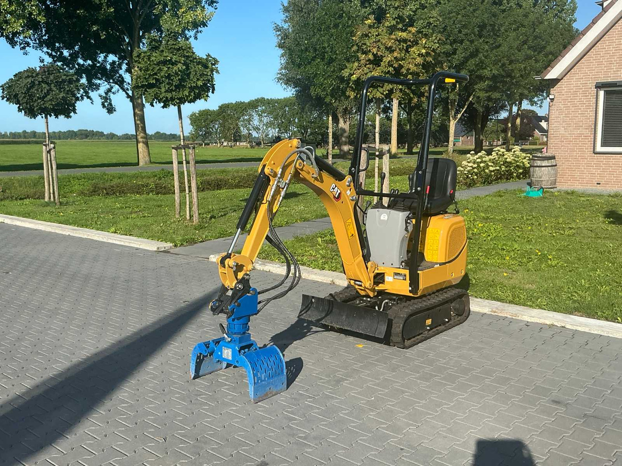 Cat 300.9D - Miniekskavaator: pilt 1 Cat 300.9D - Miniekskavaator: pilt 1