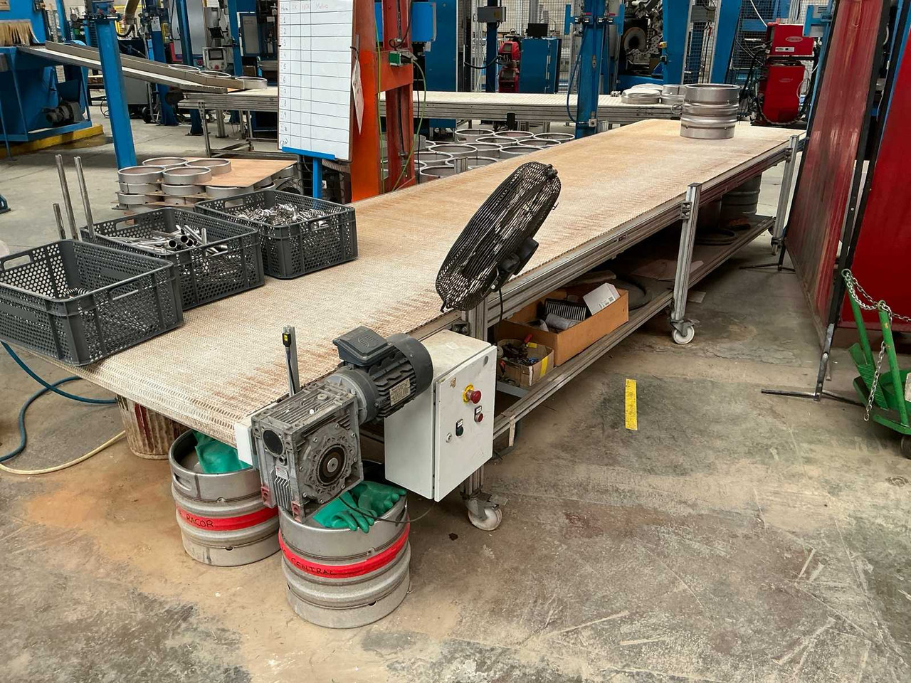 Conveyor belt - Lintkonveier: pilt 1 Conveyor belt - Lintkonveier: pilt 1